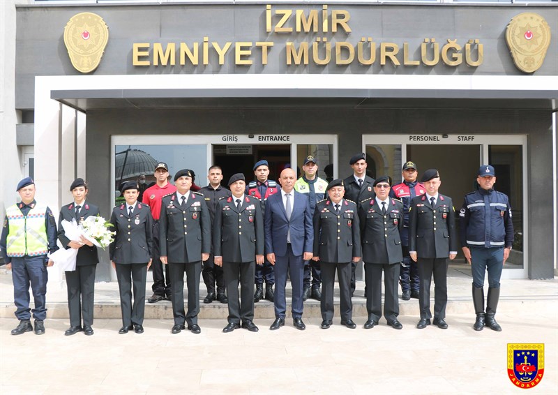Polis Haftası Münasebetiyle İzmir İl Emniyet Müdürlüğü Ziyareti  07.04.2022