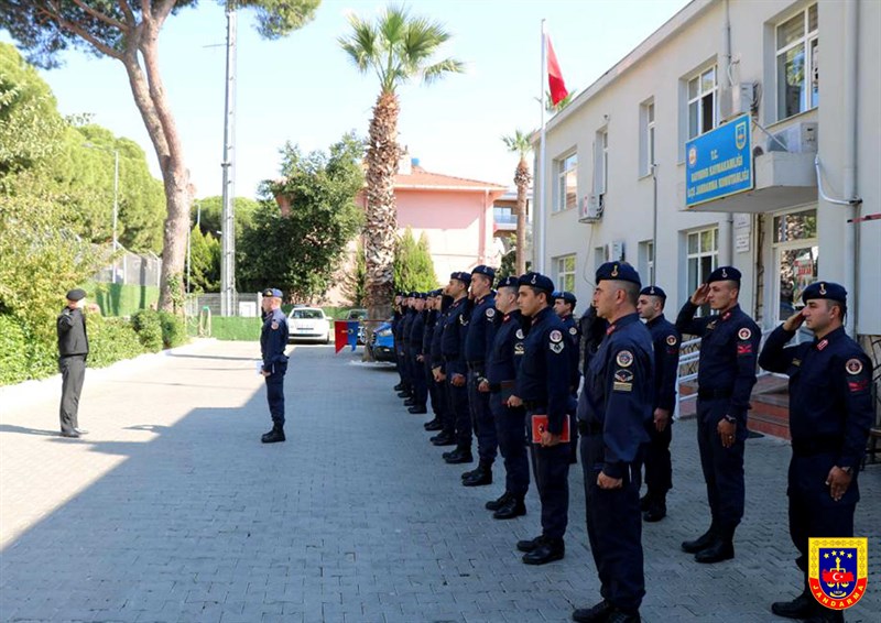 İzmir İl Jandarma Komutanı Tuğgeneral Osman KILIÇ'ın Bayındır İlçe Jandarma Karakol Komutanlığını Denetleme Faaliyeti 18.10.2022