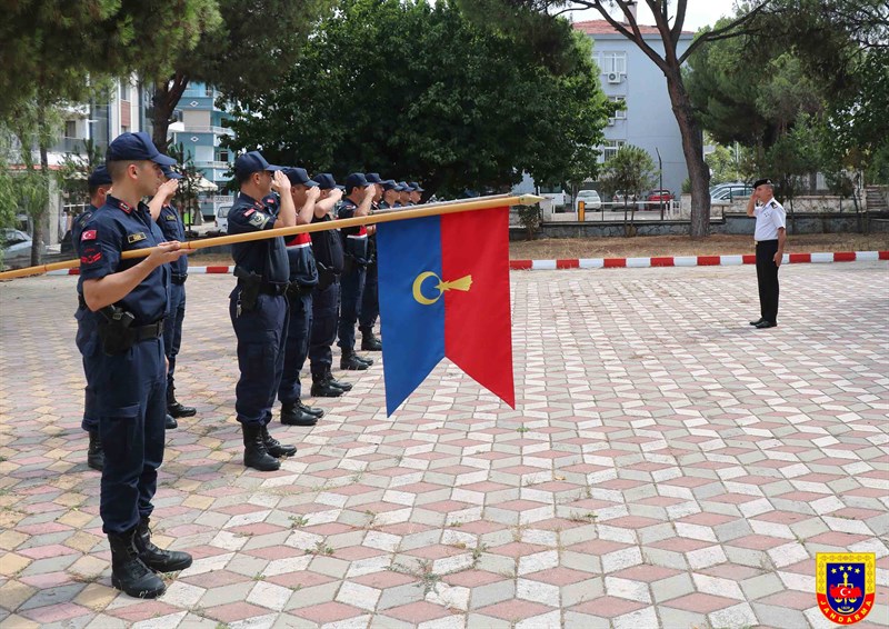 İzmir İl Jandarma Komutanı Tuğgeneral Osman KILIÇ'ın Kınık İlçe Jandarma Karakol Komutanlığını Denetleme Faaliyeti 25.08.2022
